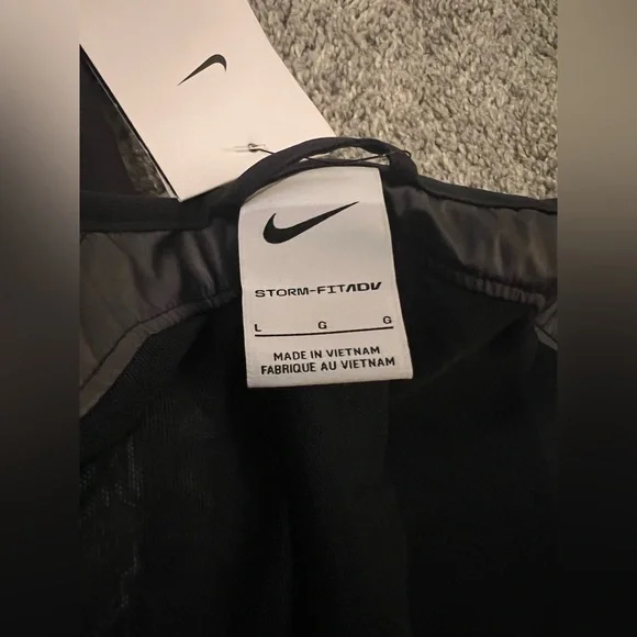 Nike Jacket Reflective sz L - Picture 6 of 15